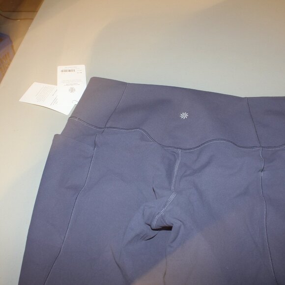 Plum Saluation Athleta  Stash Pocket Capris II Size XL New - Picture 7 of 7